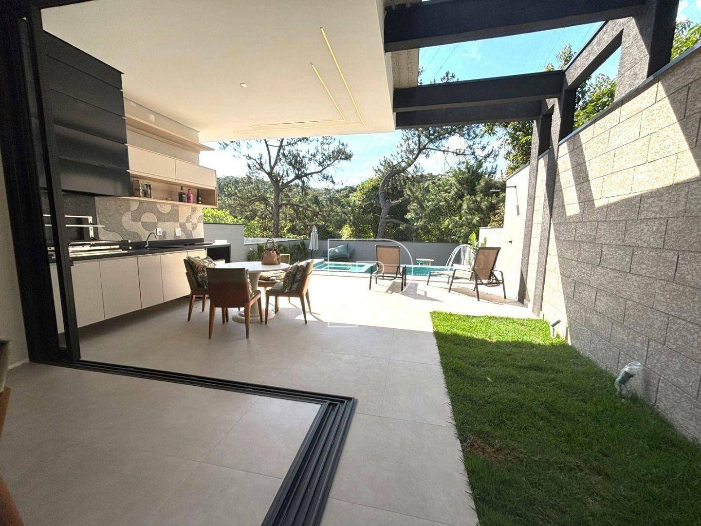 Casa de Condomínio à venda com 3 quartos, 191m² - Foto 11