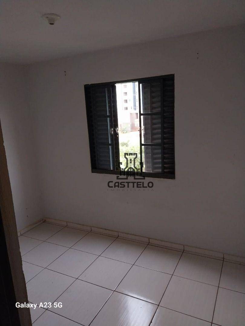 Apartamento à venda com 2 quartos, 49m² - Foto 3