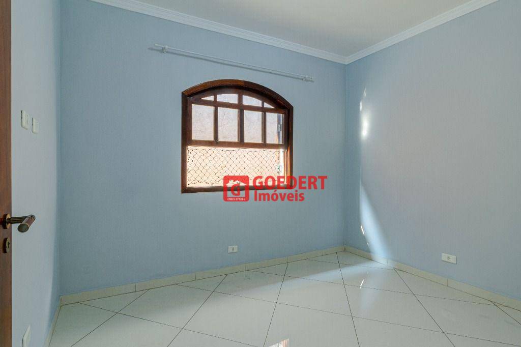 Casa à venda com 4 quartos, 166m² - Foto 11