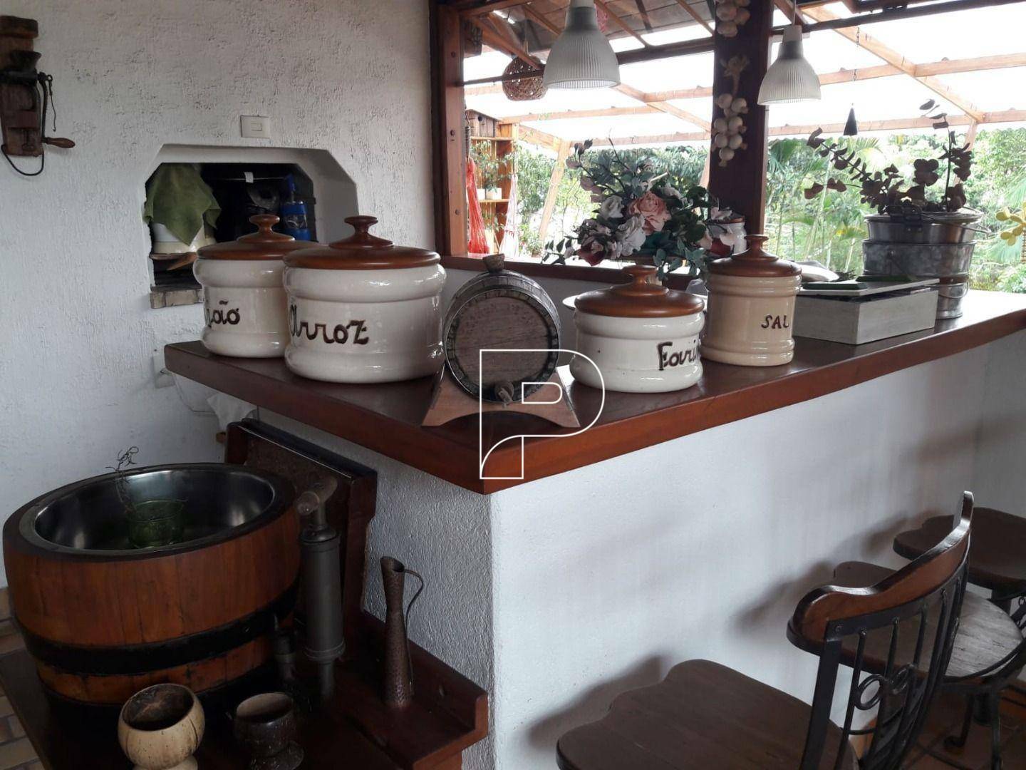 Casa de Condomínio à venda e aluguel com 4 quartos, 600m² - Foto 9