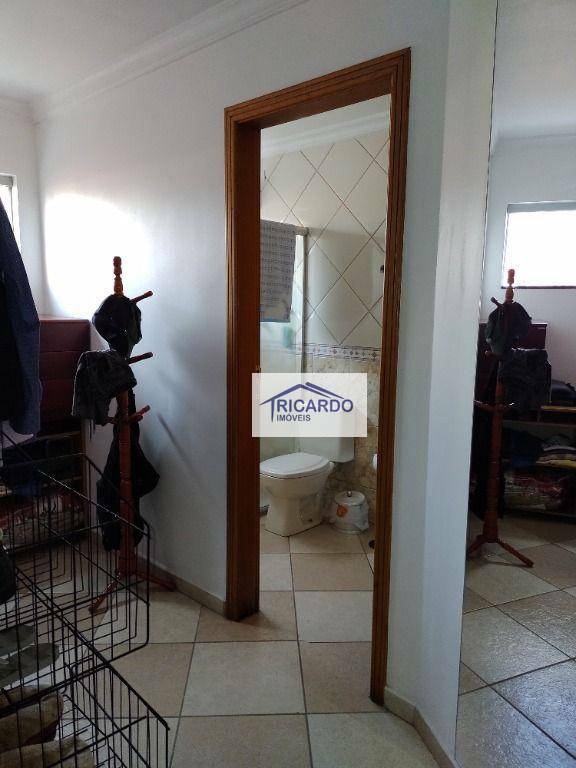 Casa à venda com 3 quartos, 400m² - Foto 14