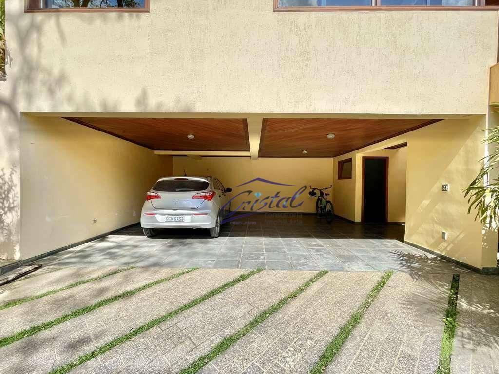 Casa de Condomínio à venda com 3 quartos, 390m² - Foto 3