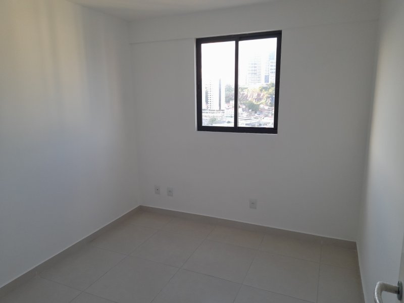 Apartamento à venda com 3 quartos, 75m² - Foto 7