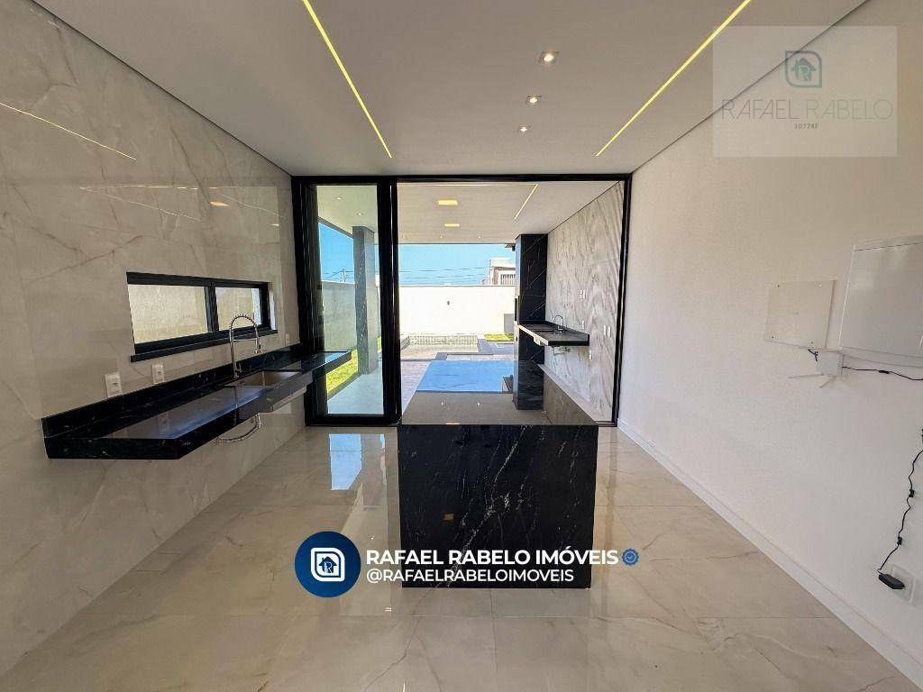 Casa de Condomínio à venda com 3 quartos, 178m² - Foto 4