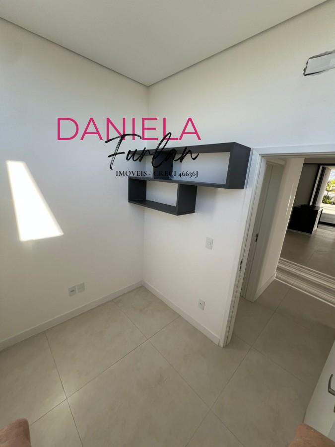 Casa de Condomínio para alugar com 3 quartos, 250m² - Foto 23