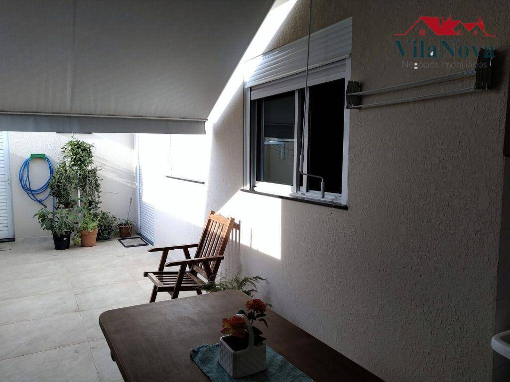 Casa de Condomínio para alugar com 3 quartos, 109m² - Foto 4
