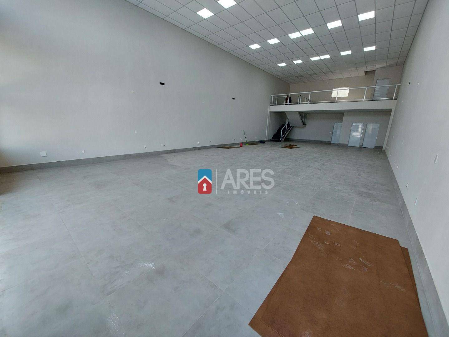 Loja-Salão para alugar, 300m² - Foto 2