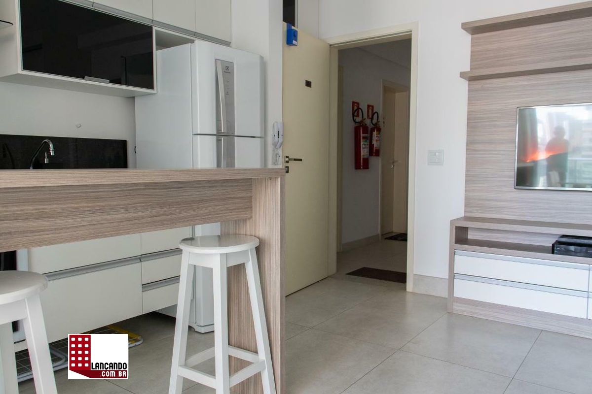 Apartamento à venda com 1 quarto, 40m² - Foto 10