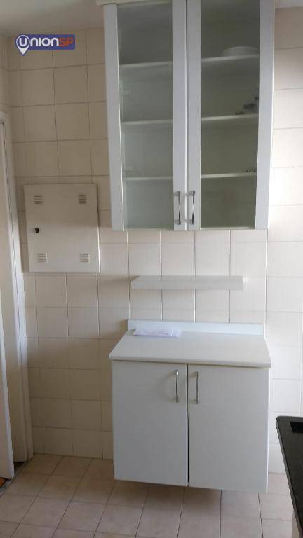 Apartamento à venda com 3 quartos, 65m² - Foto 8