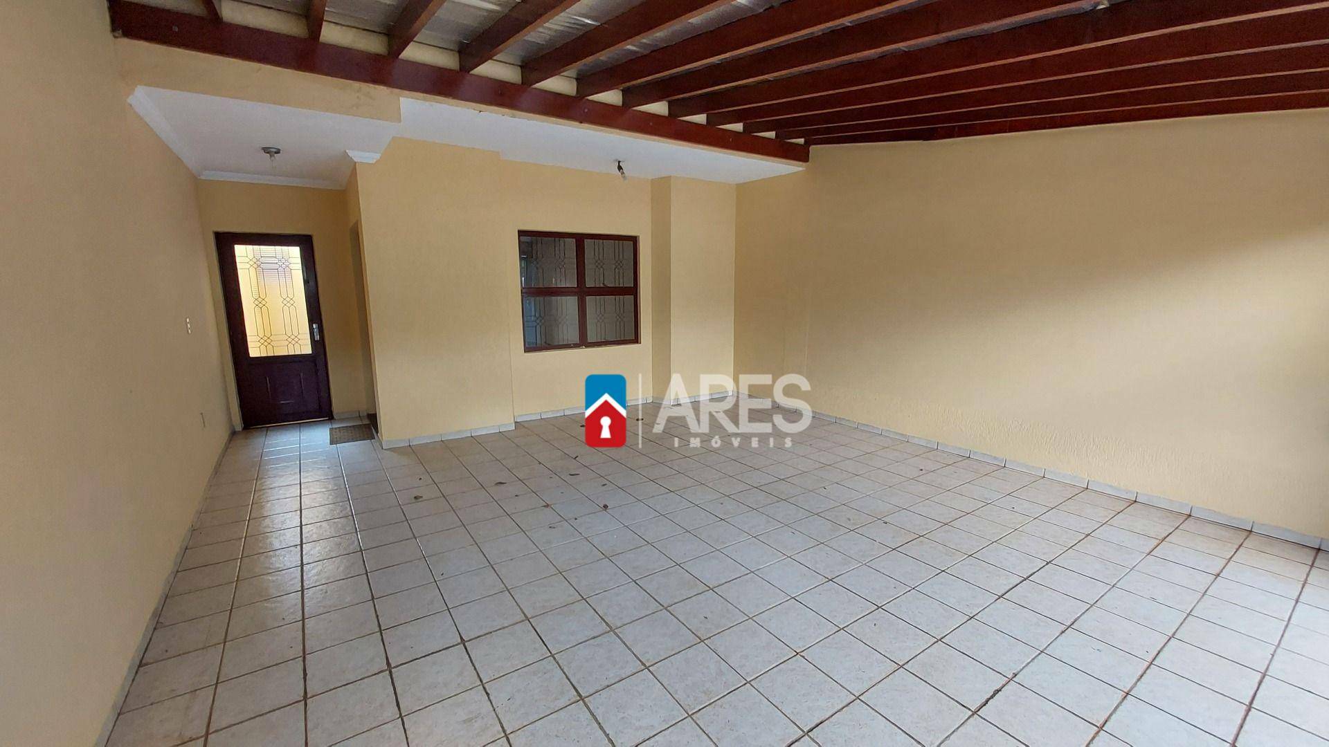 Casa, 3 quartos, 214 m² - Foto 1