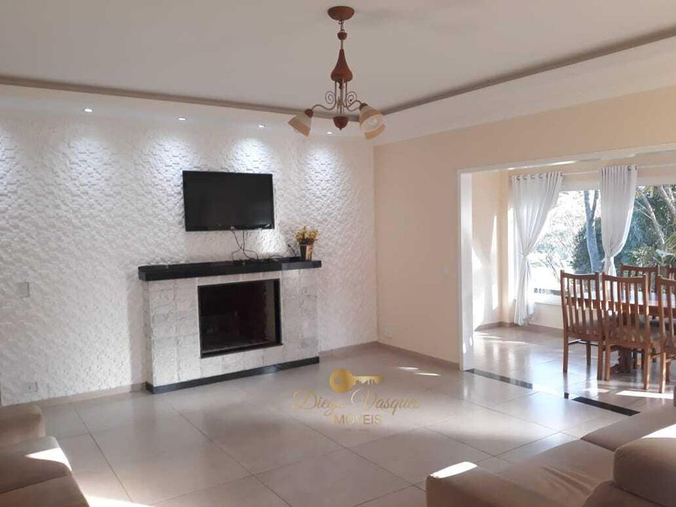 Casa à venda com 3 quartos, 196m² - Foto 4