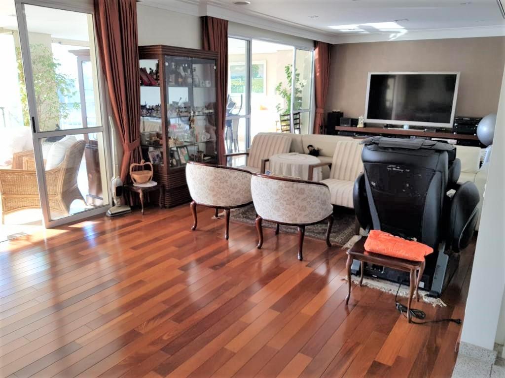 Apartamento para alugar com 4 quartos, 205m² - Foto 7