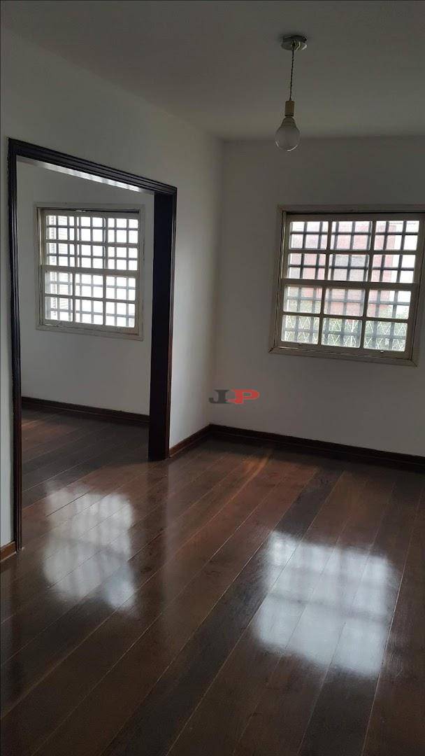 Casa à venda e aluguel com 3 quartos, 144m² - Foto 21