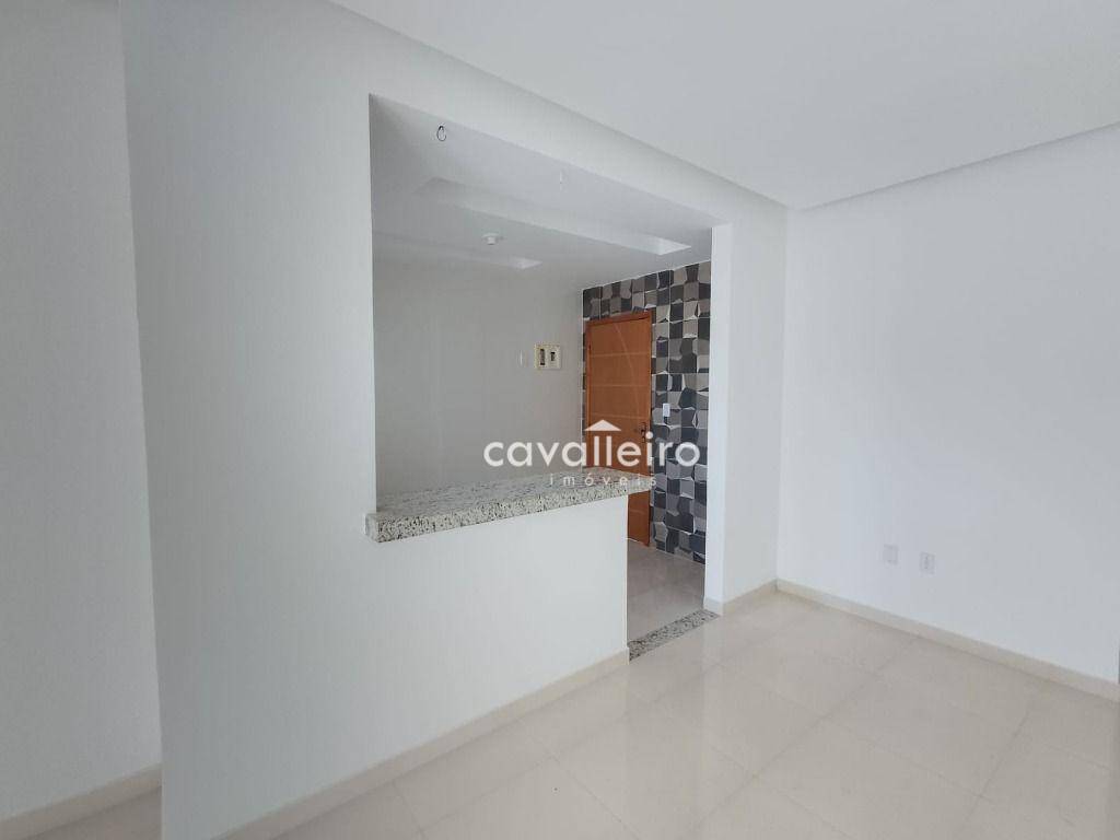 Casa à venda com 2 quartos, 69m² - Foto 4