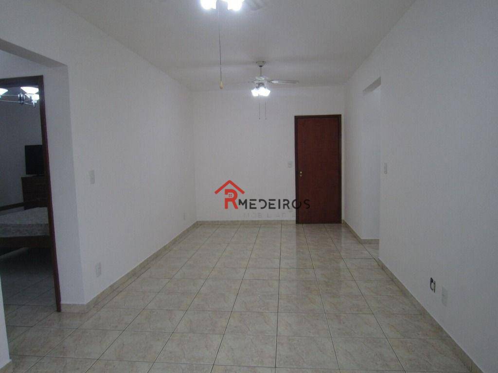 Apartamento à venda com 2 quartos, 96m² - Foto 3