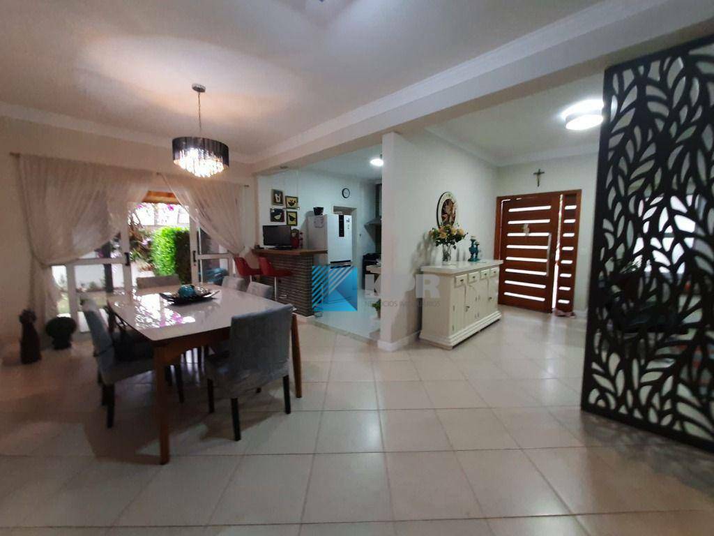 Casa de Condomínio à venda com 3 quartos, 190m² - Foto 8