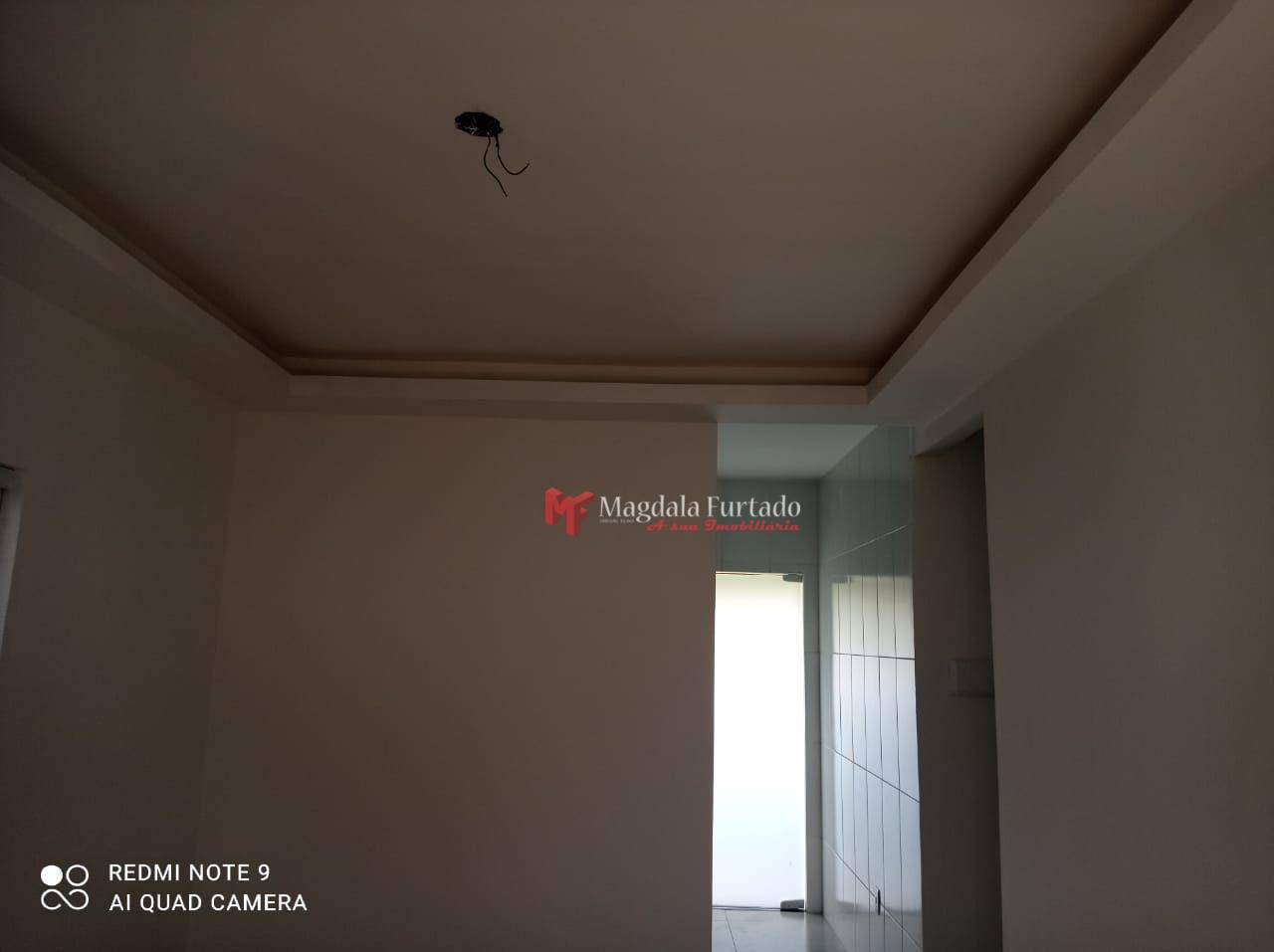 Casa à venda com 2 quartos, 75m² - Foto 11