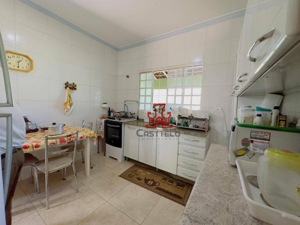 Casa à venda com 3 quartos, 130m² - Foto 8