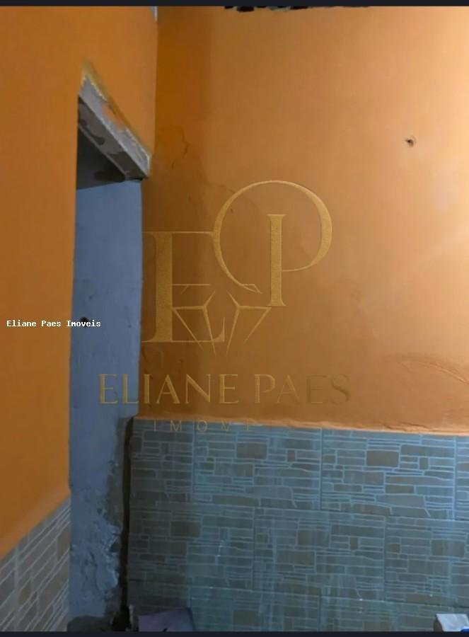 Casa à venda com 3 quartos, 200m² - Foto 5