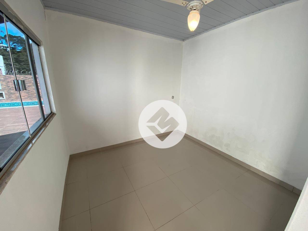 Casa para alugar com 4 quartos, 350m² - Foto 29