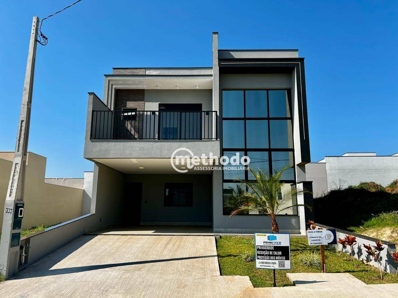 Casa de Condomínio à venda com 4 quartos, 203m² - Foto 1