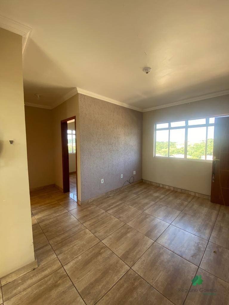 Apartamento para alugar com 2 quartos, 55m² - Foto 4