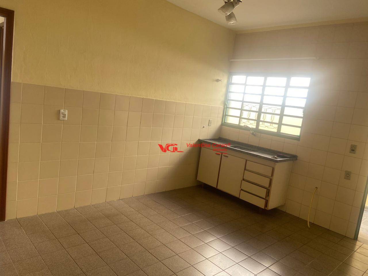 Casa à venda com 2 quartos, 116m² - Foto 8