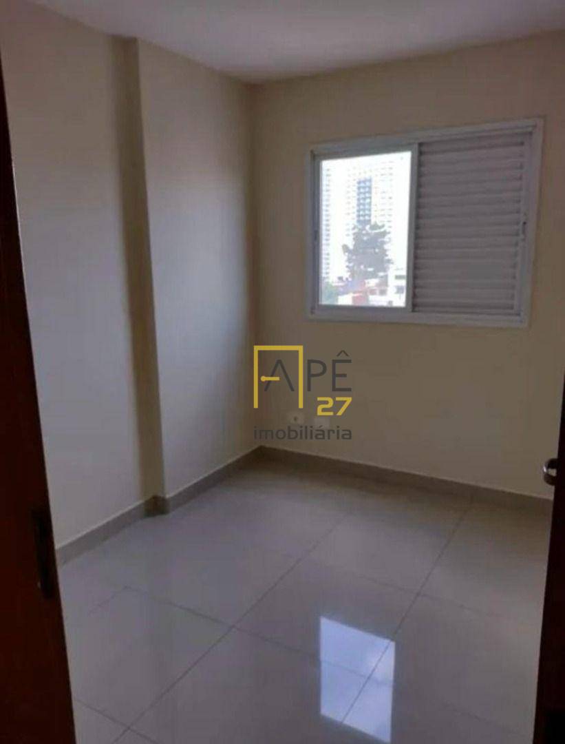 Apartamento para alugar com 3 quartos, 70m² - Foto 10