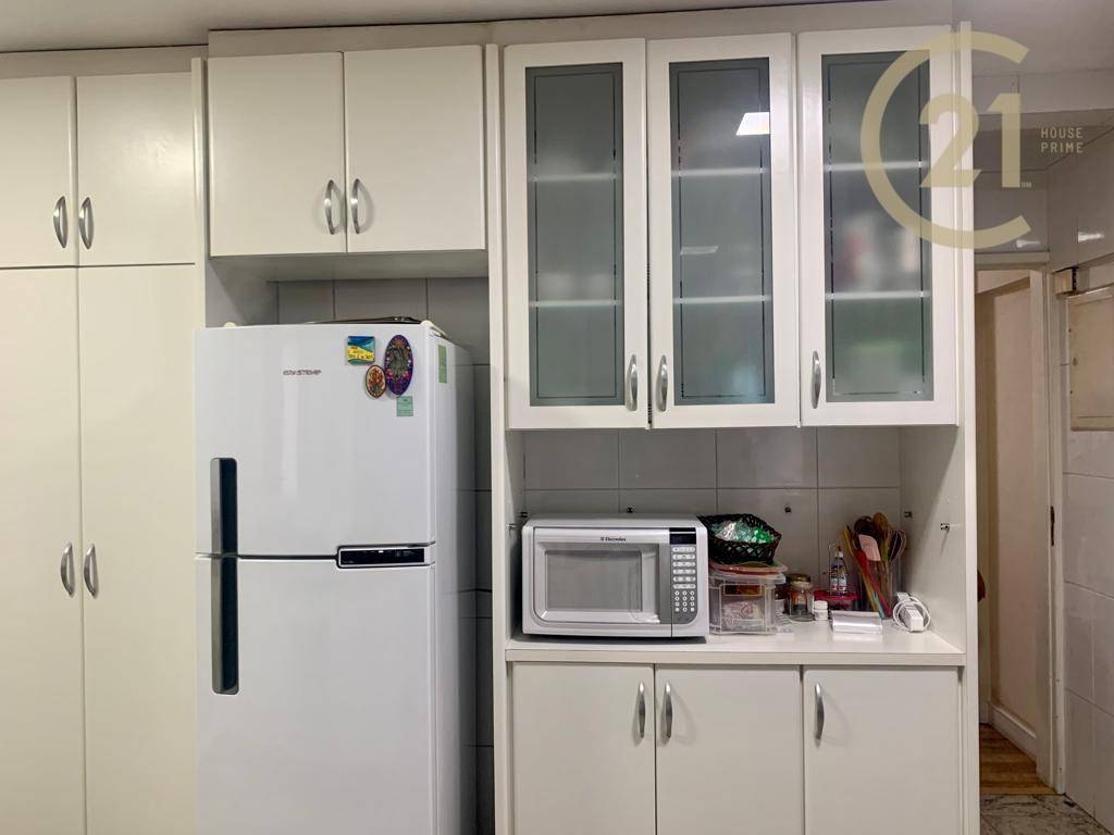 Apartamento à venda com 3 quartos, 131m² - Foto 21