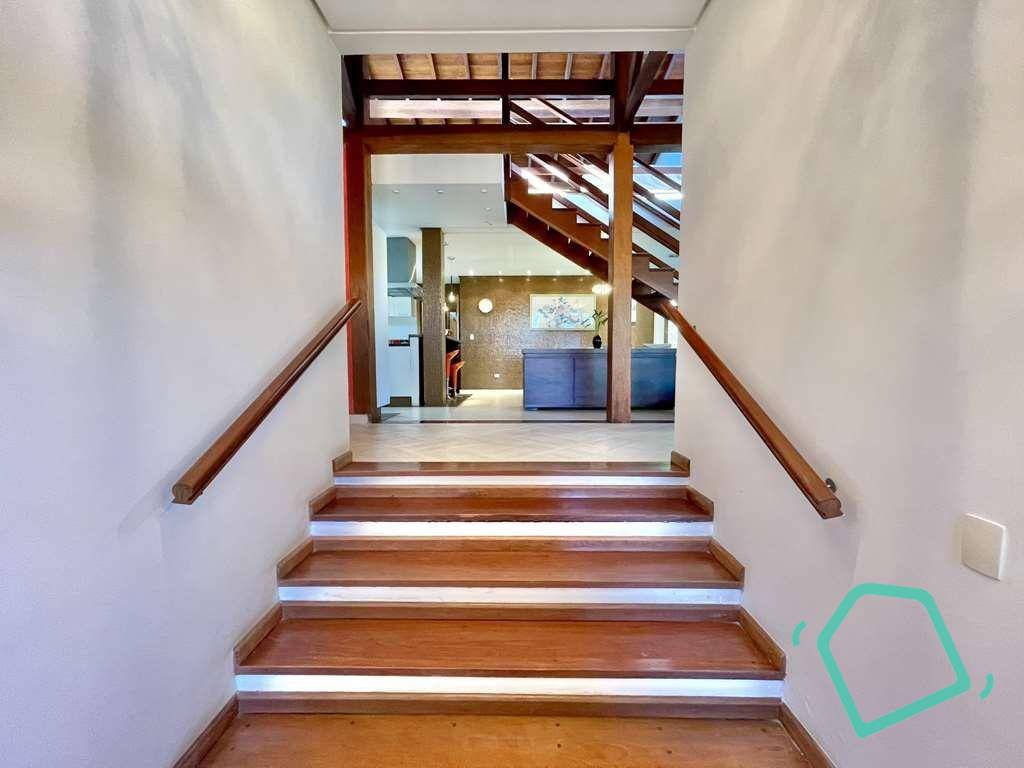 Casa de Condomínio à venda com 5 quartos, 446m² - Foto 7