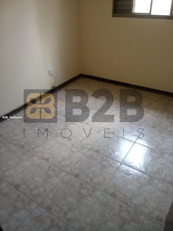 Casa à venda com 3 quartos, 175m² - Foto 12