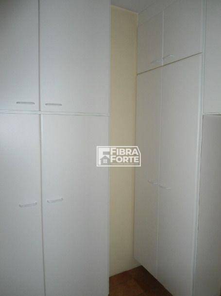 Apartamento à venda com 3 quartos, 127m² - Foto 20