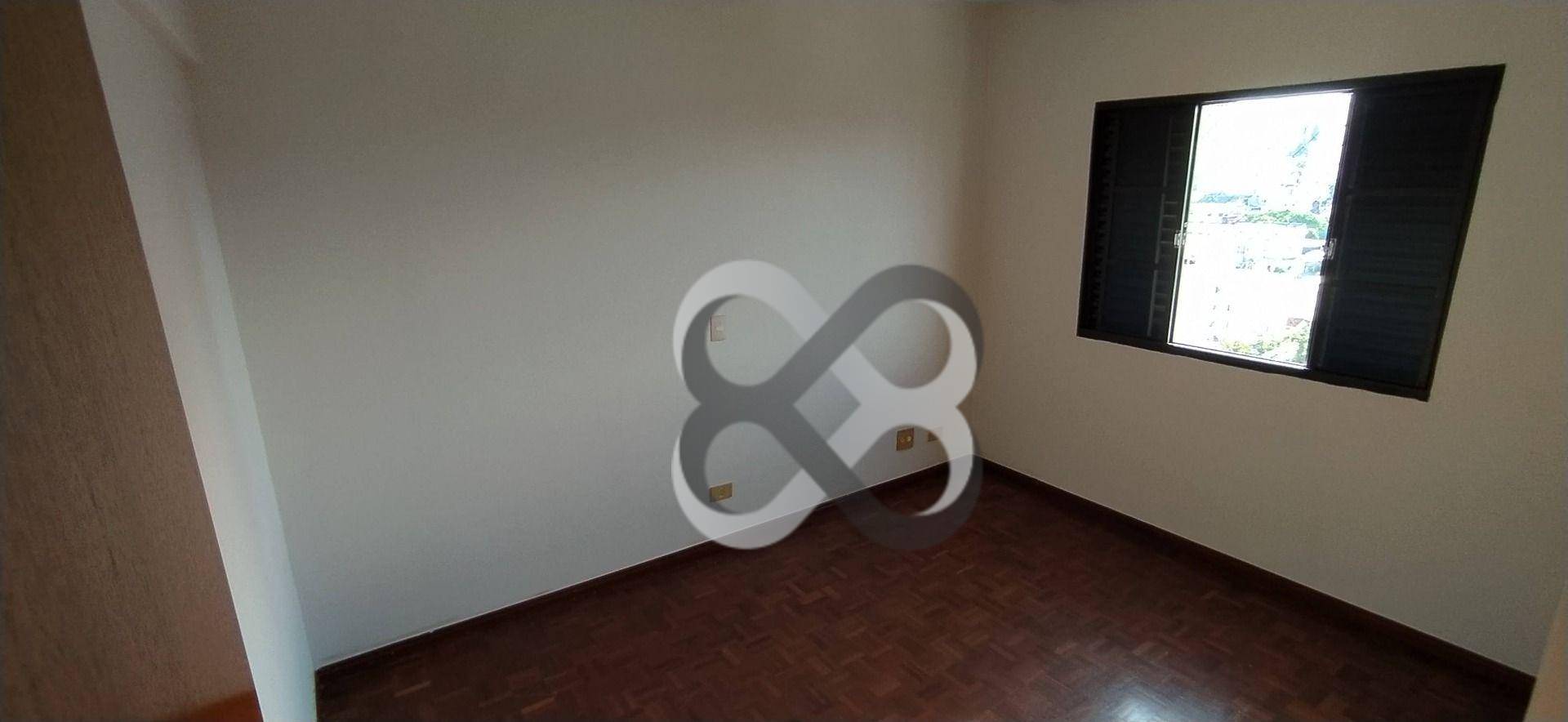 Apartamento à venda com 3 quartos, 149m² - Foto 13