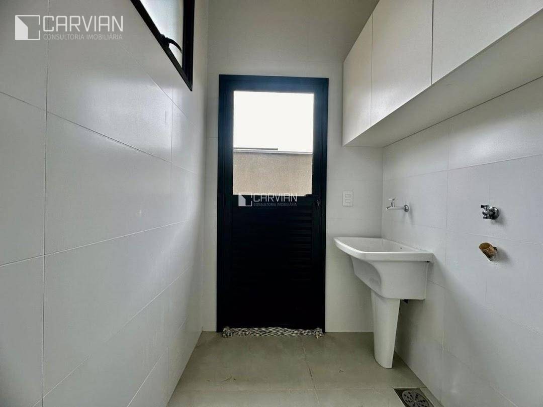 Casa de Condomínio à venda com 3 quartos, 151m² - Foto 3