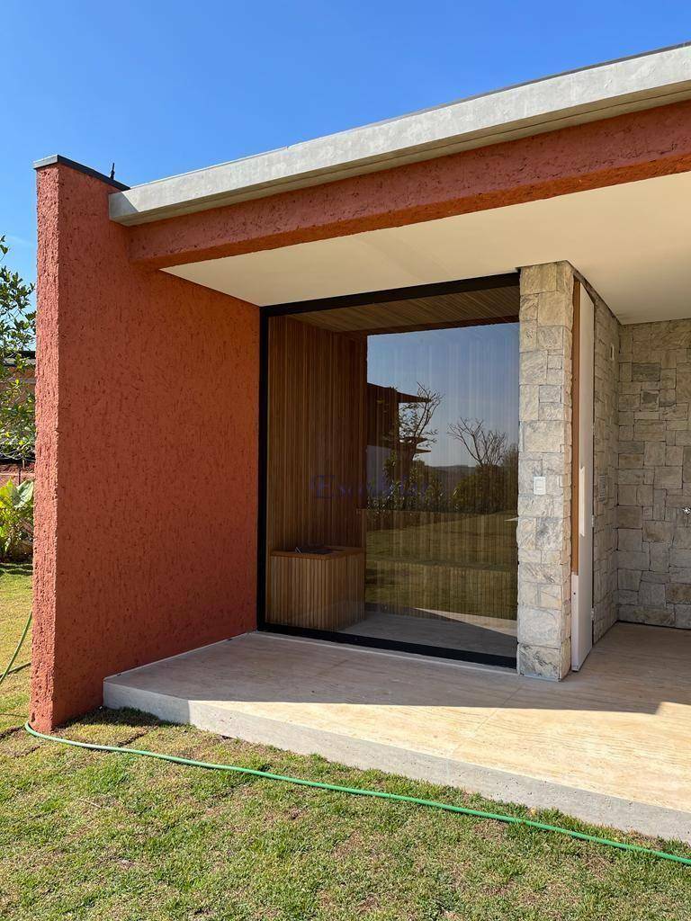 Casa à venda com 4 quartos, 1007m² - Foto 4