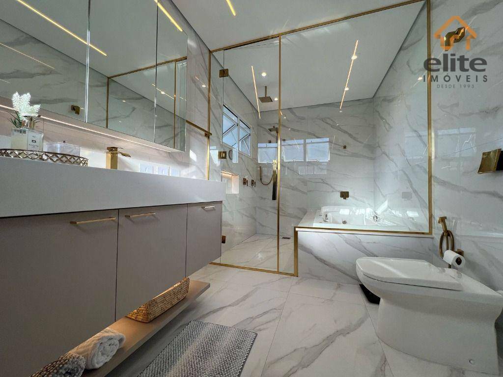 Casa de Condomínio à venda com 4 quartos, 463m² - Foto 32