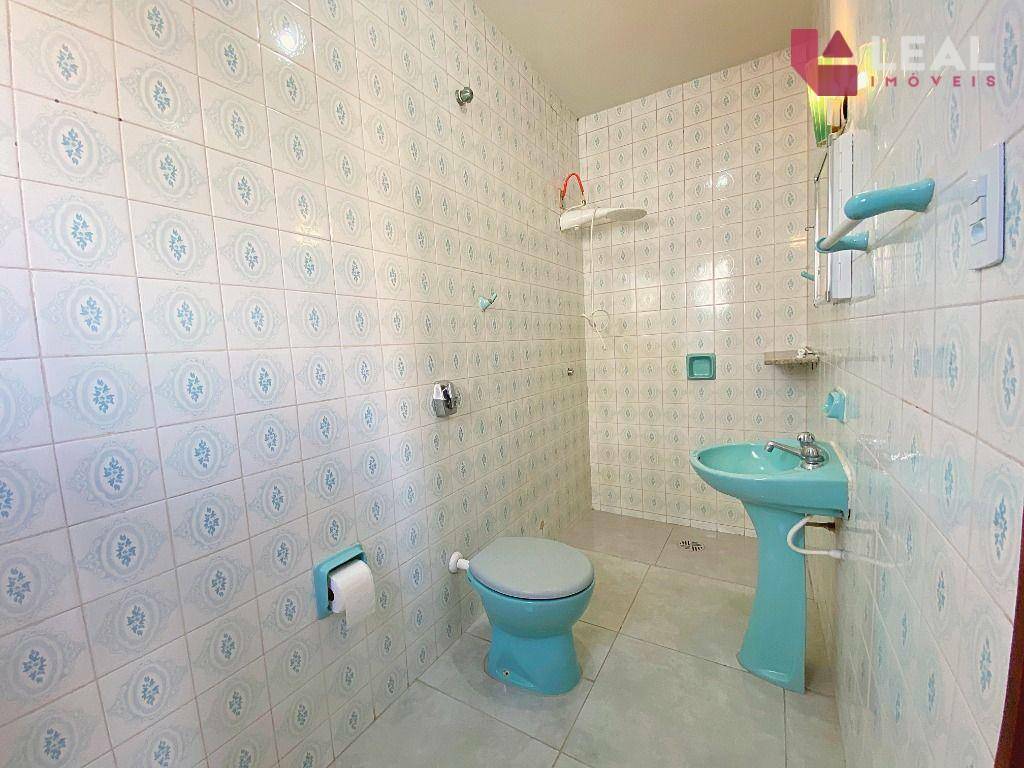 Apartamento para alugar com 3 quartos, 100m² - Foto 19