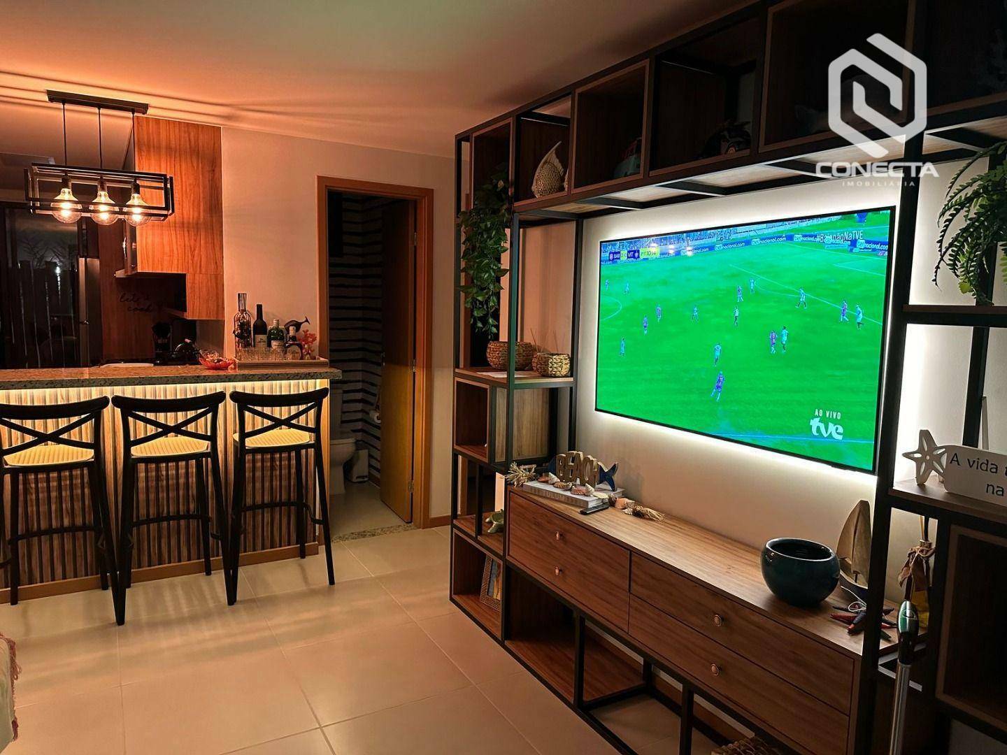 Casa à venda com 2 quartos, 70m² - Foto 2