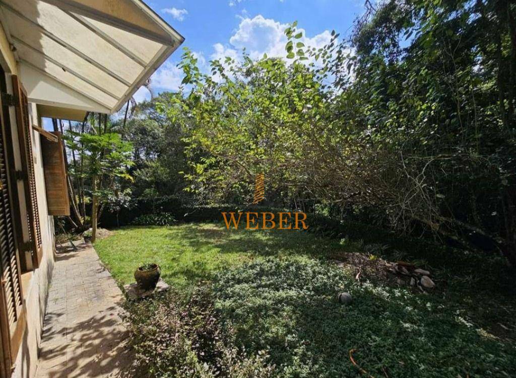 Casa de Condomínio à venda com 3 quartos, 250m² - Foto 46