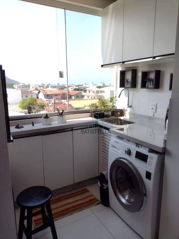 Apartamento à venda com 2 quartos, 60m² - Foto 5