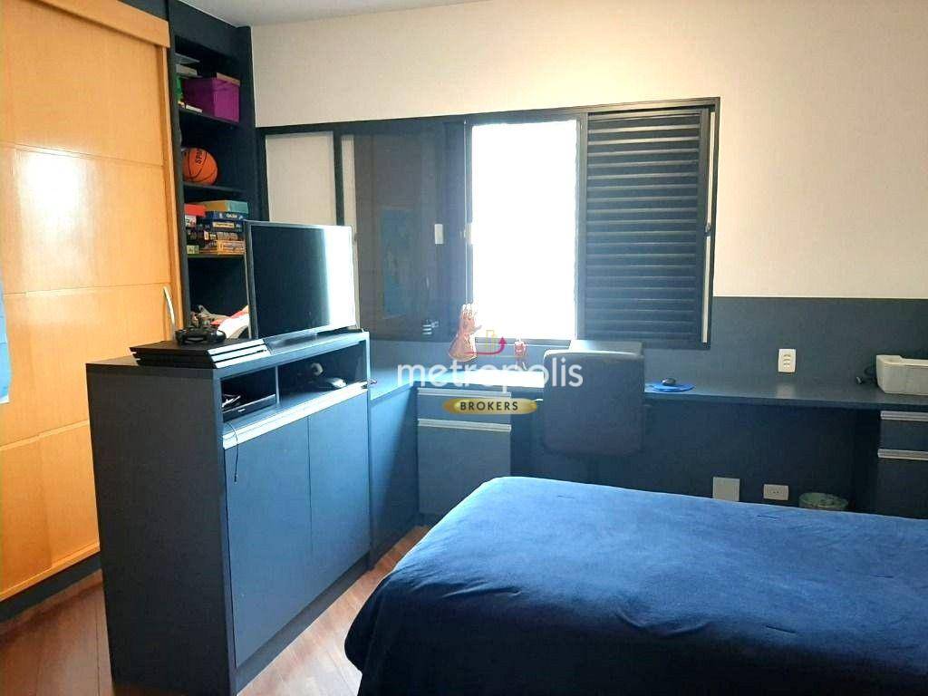 Apartamento para alugar com 3 quartos, 170m² - Foto 11