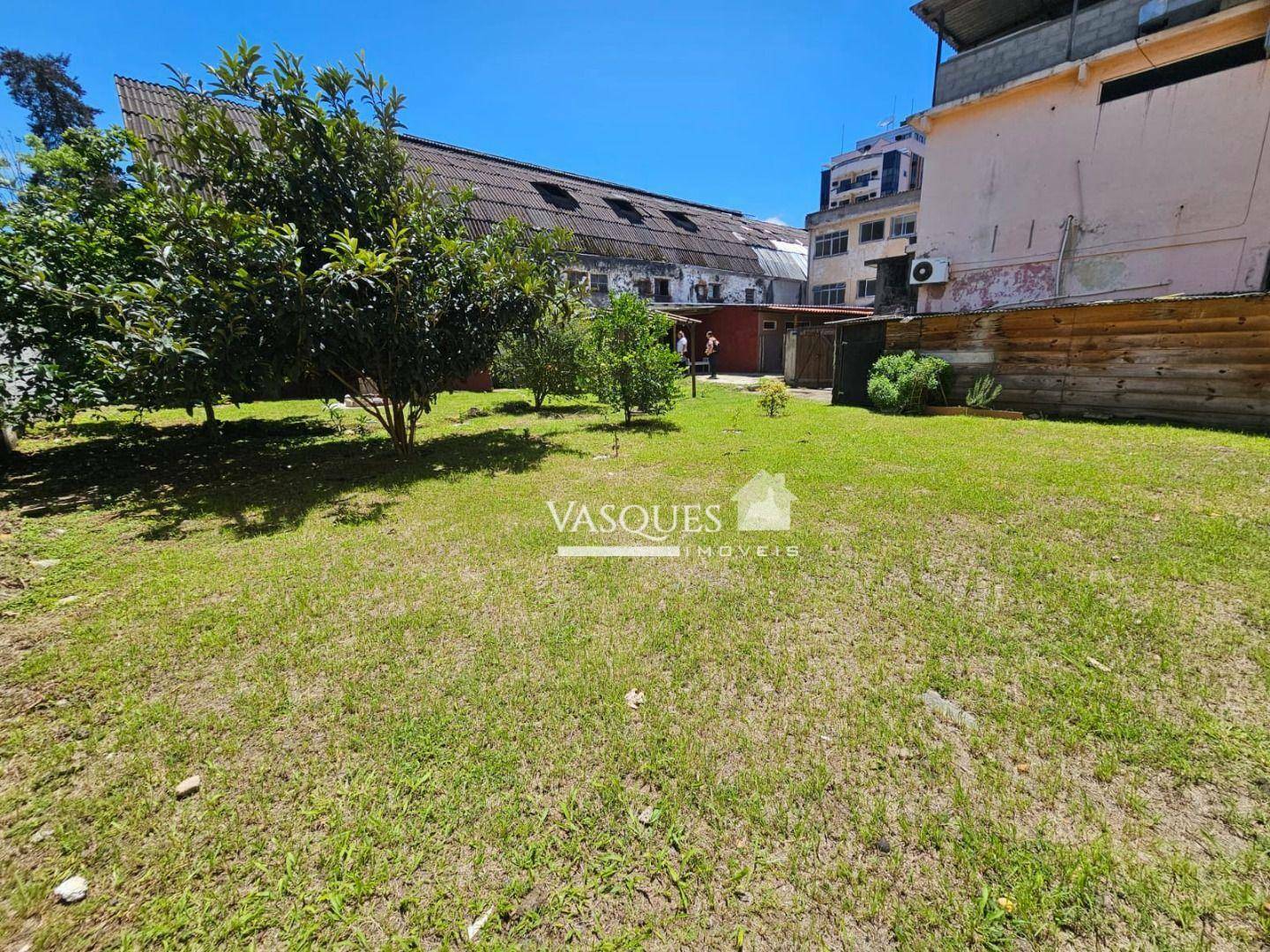 Prédio Inteiro à venda, 600m² - Foto 2