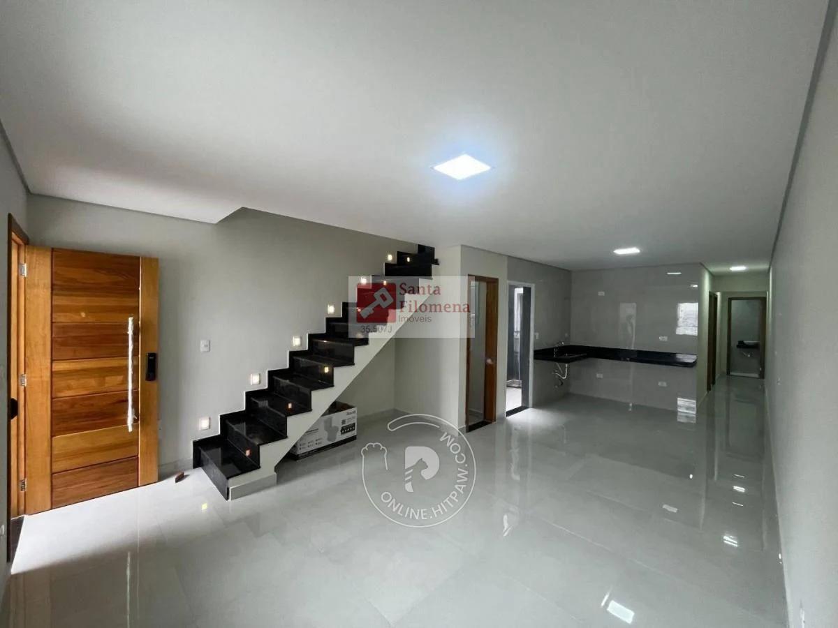Casa à venda com 3 quartos, 150m² - Foto 1