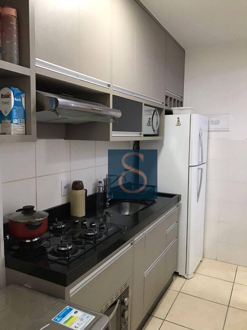 Apartamento à venda com 2 quartos, 46m² - Foto 3