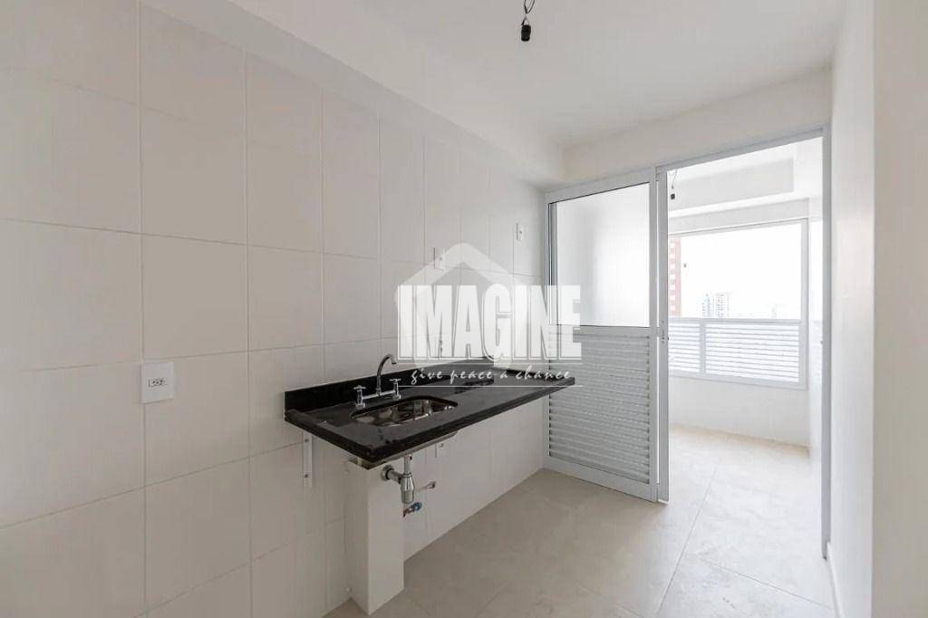 Apartamento à venda com 2 quartos, 66m² - Foto 19