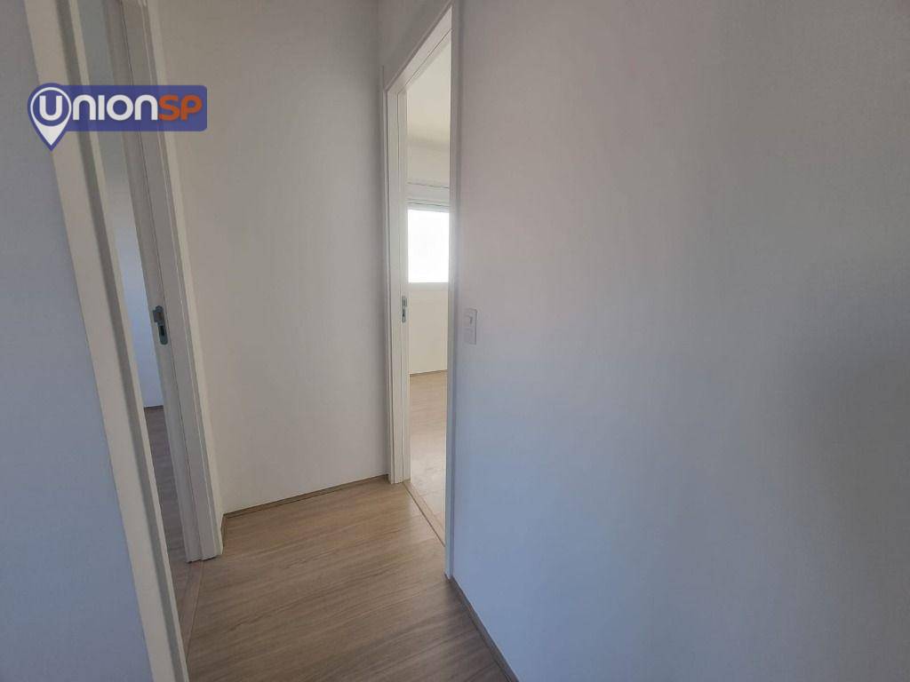 Apartamento à venda com 2 quartos, 66m² - Foto 12