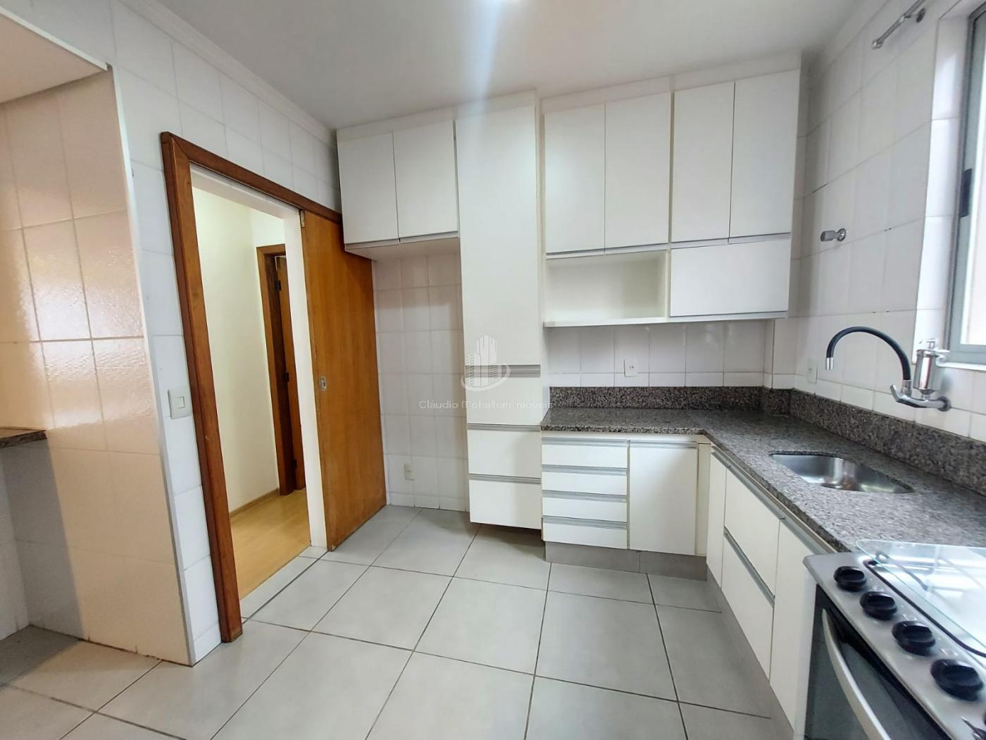 Apartamento à venda com 3 quartos, 105m² - Foto 9