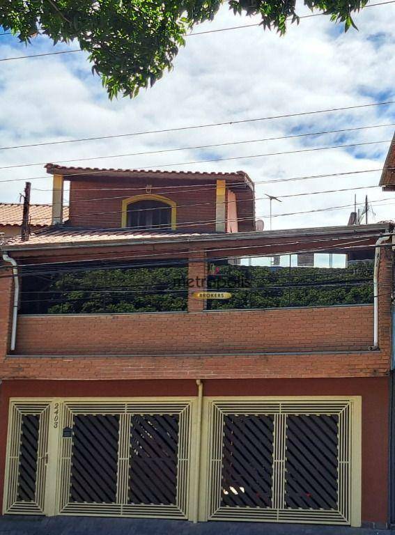 Sobrado à venda com 3 quartos, 268m² - Foto 2