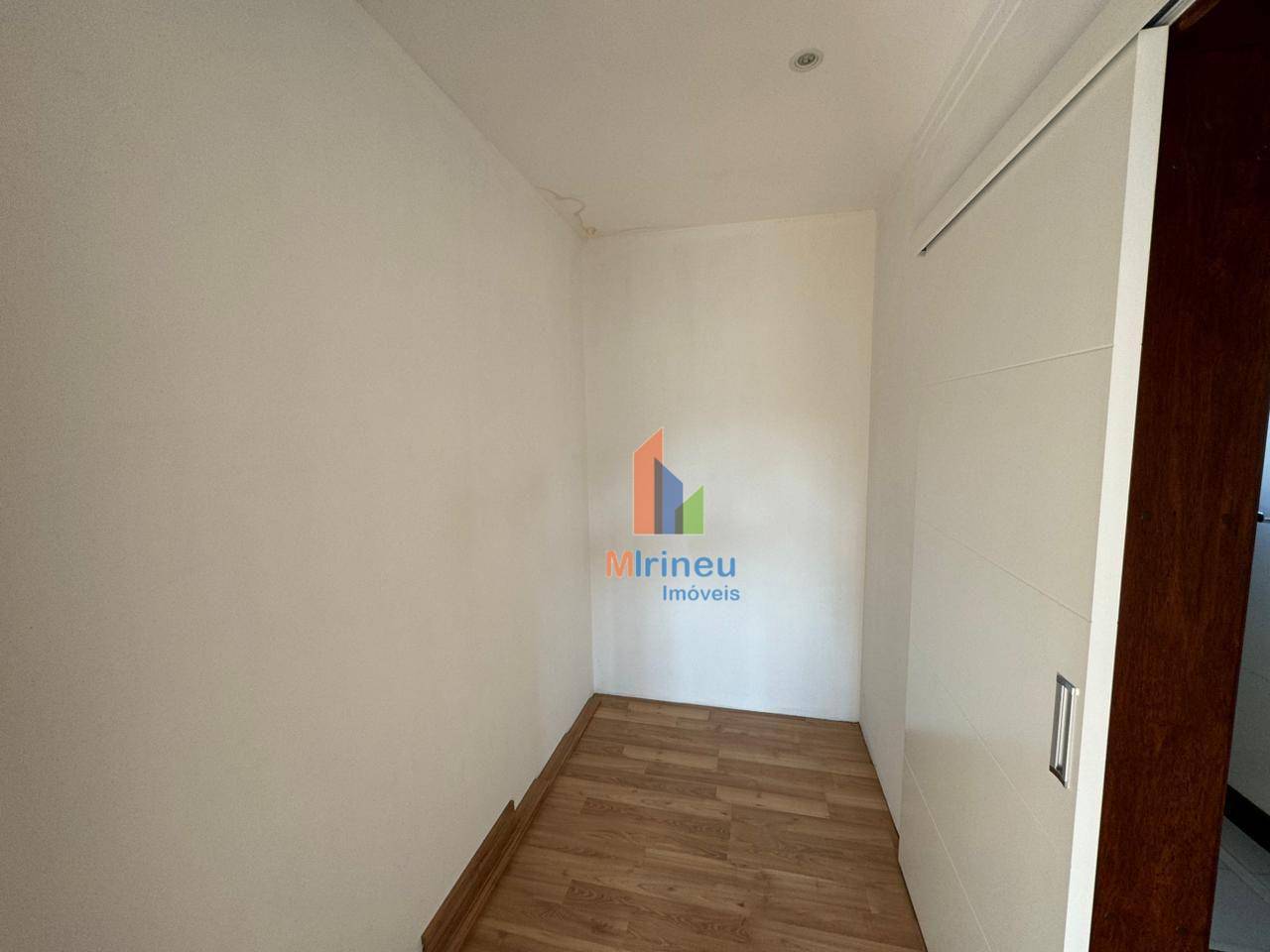 Apartamento à venda com 3 quartos, 110m² - Foto 20