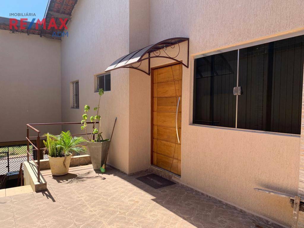 Casa à venda com 3 quartos, 210m² - Foto 46